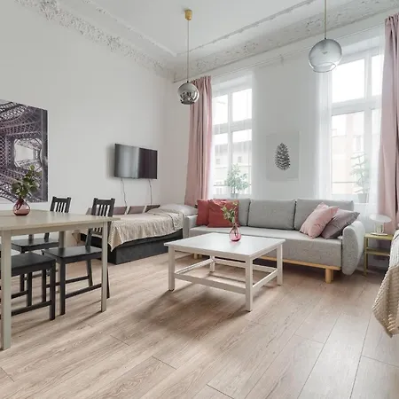 Apartment Kamienica Centrum Nr 12 *