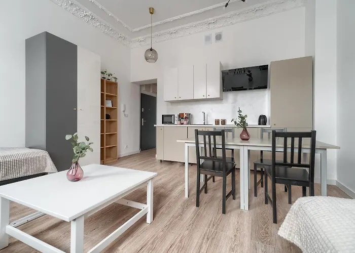 Kamienica Centrum Nr 12 Διαμέρισμα *